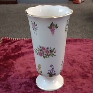 Vintage Lenox Constitution Vase